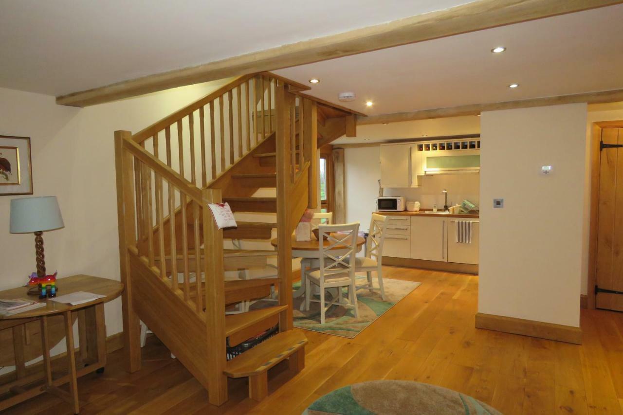 Villa Welsh Apple Barn Chepstow Exterior foto